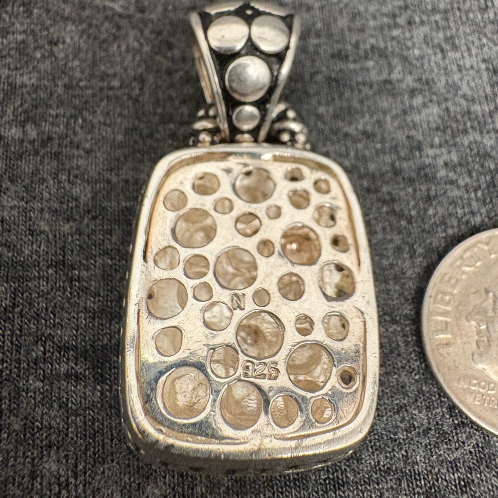 Silver Dot Pendant - Picture 4 of 4